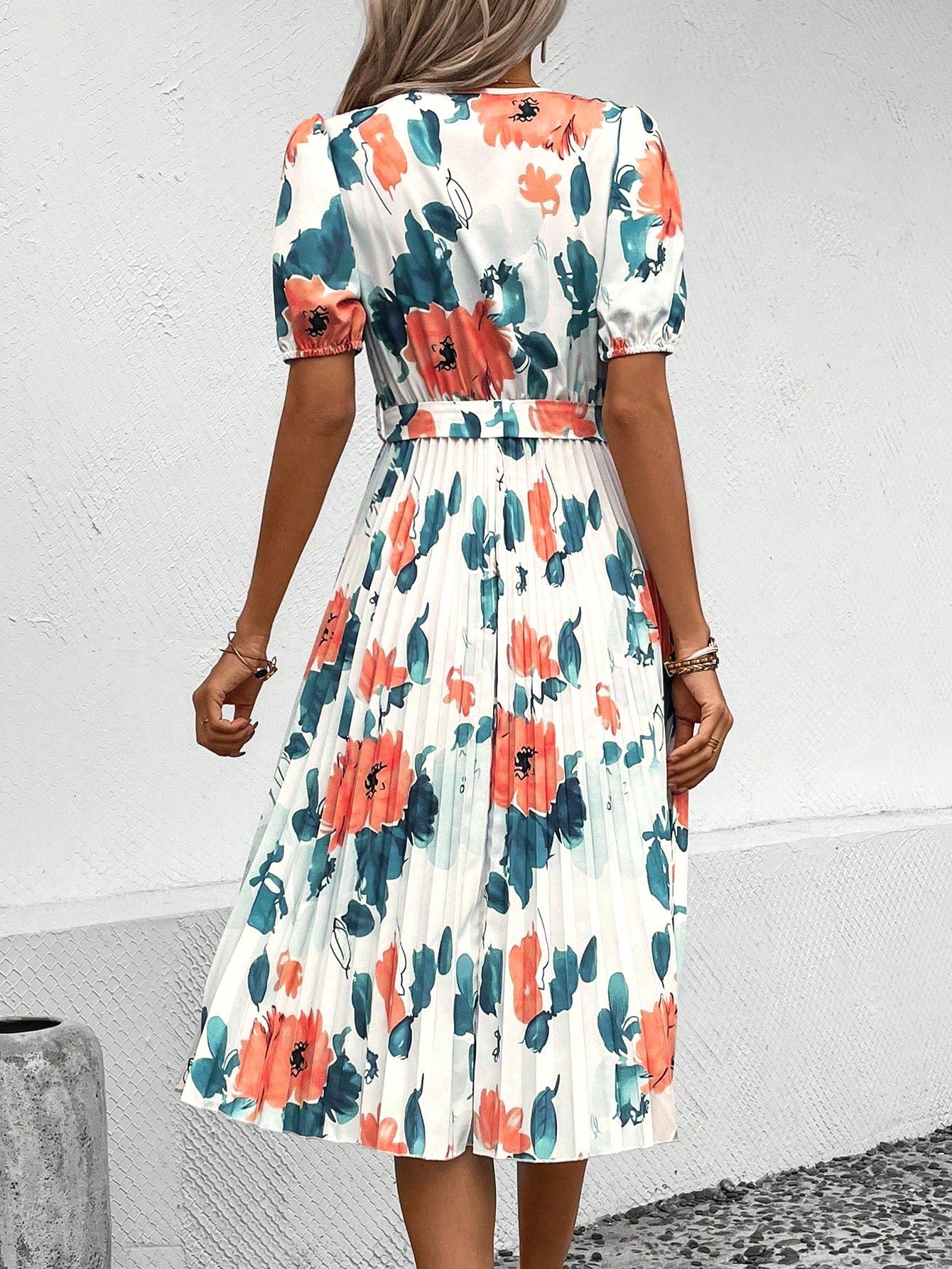 Sukienka damska z nadrukiem plisowana kolory