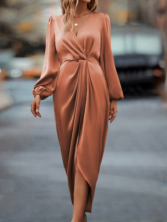 Elegancka sukienka kopertowa kolory